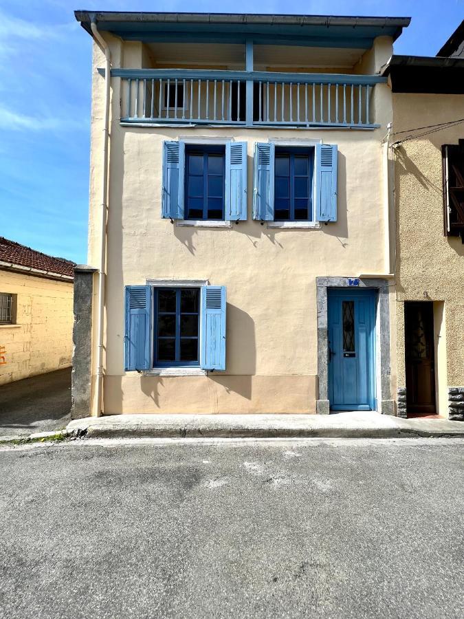 Le Gite Du Bonheur Bagnères-de-Bigorre Kültér fotó